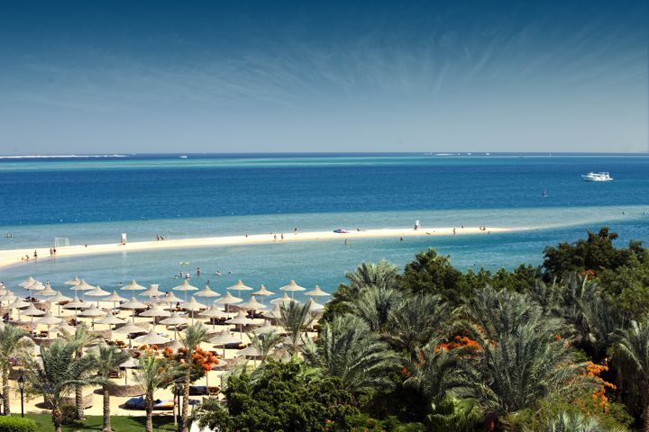 https://www.redseaholidays.co.uk/Images/Siva%20Grand%20Beach12.jpg